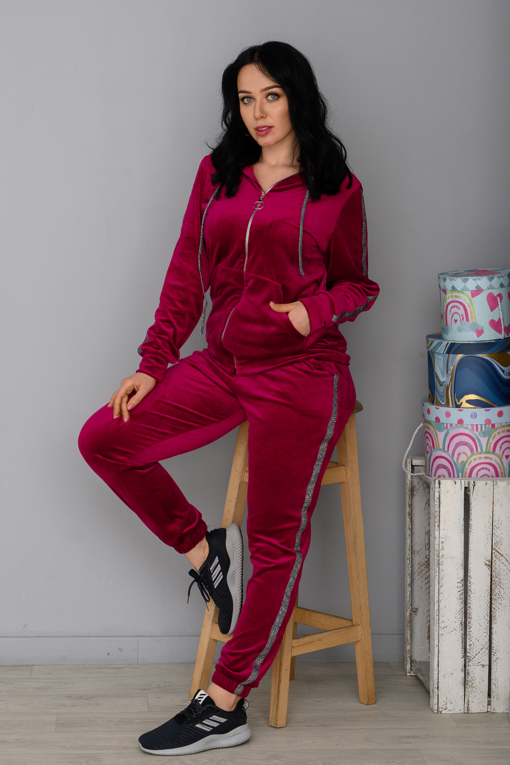 Велюровий жіночий спортивний костюм 483-1
